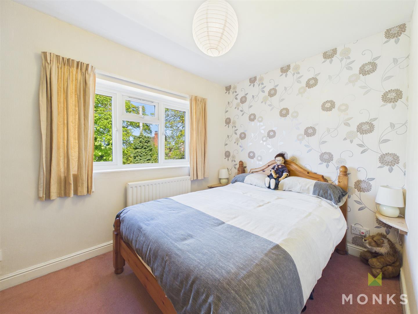 70 The Leasowes, Shrewsbury, SY5 9LU For Sale